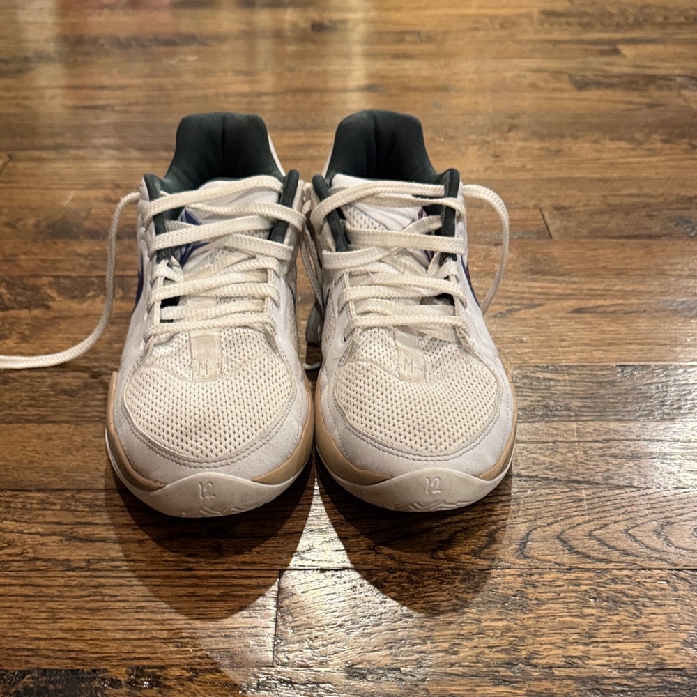 Nike Ja 2 basketball shoes. Good condition, previously worn & outgrown.